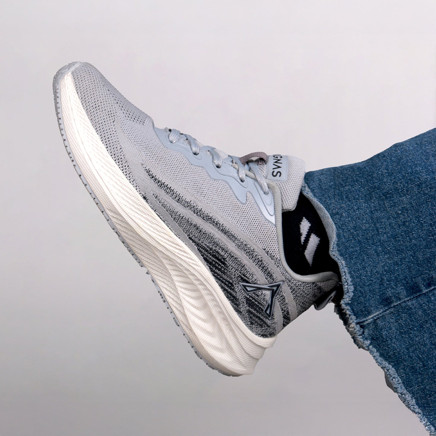 Momentum Stone Gray